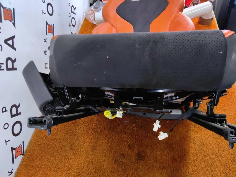 Сиденье Changan UNI-V 2023 C281F2711010148, переднее правое