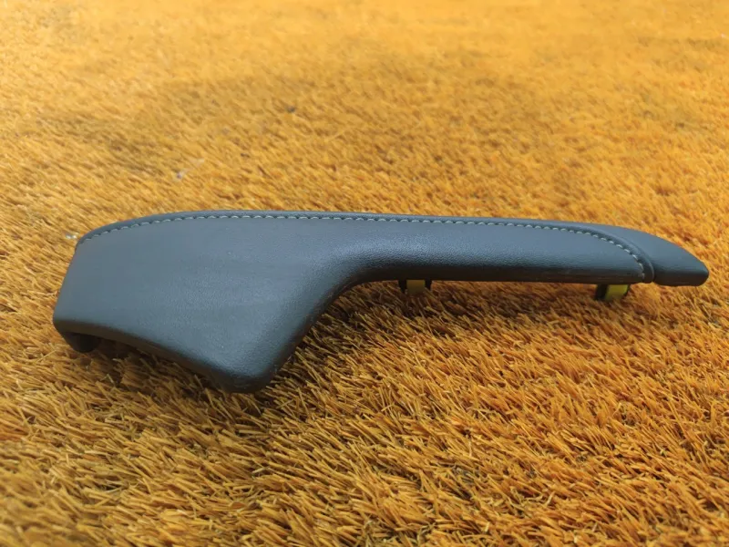 Накладка на торпедо