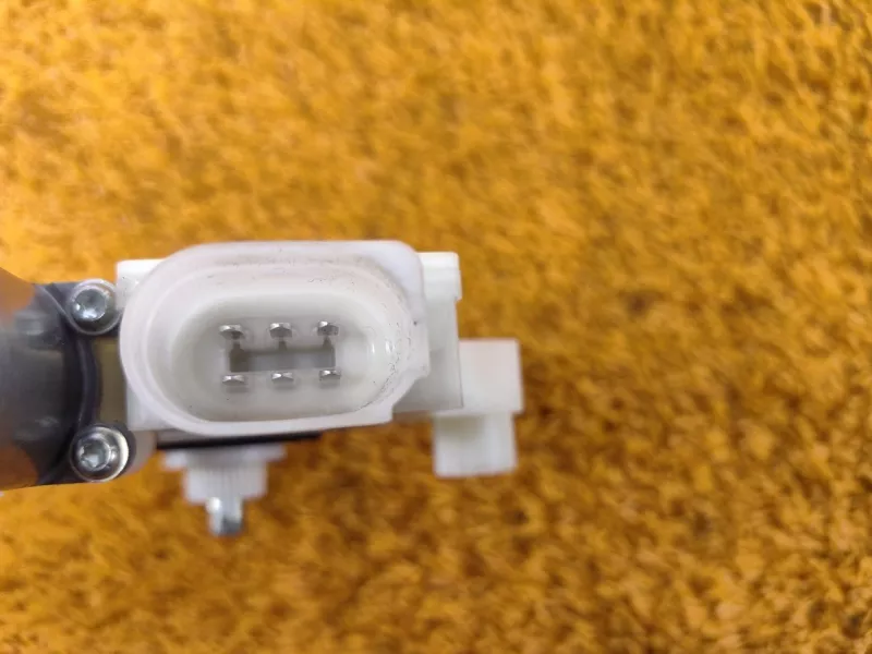 Мотор стеклоподъемника