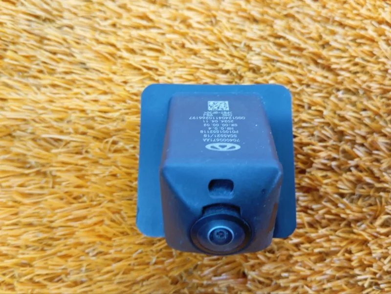 Камера заднего вида Chery Tiggo 8 Pro 2023 704000671AA SQRF4J16C