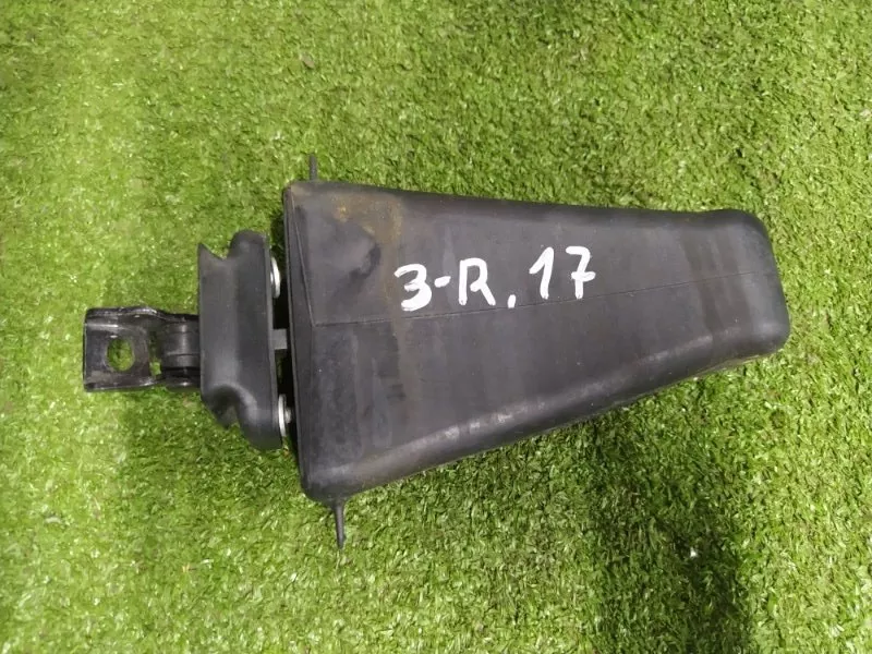 Ограничитель двери