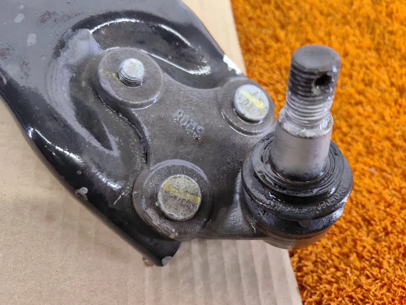 Рычаг подвески