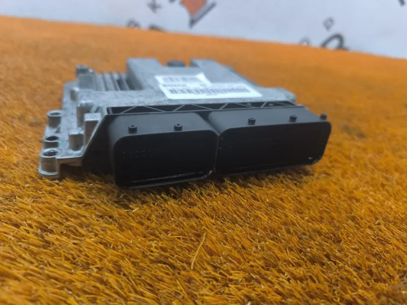 Блок управления двигателем