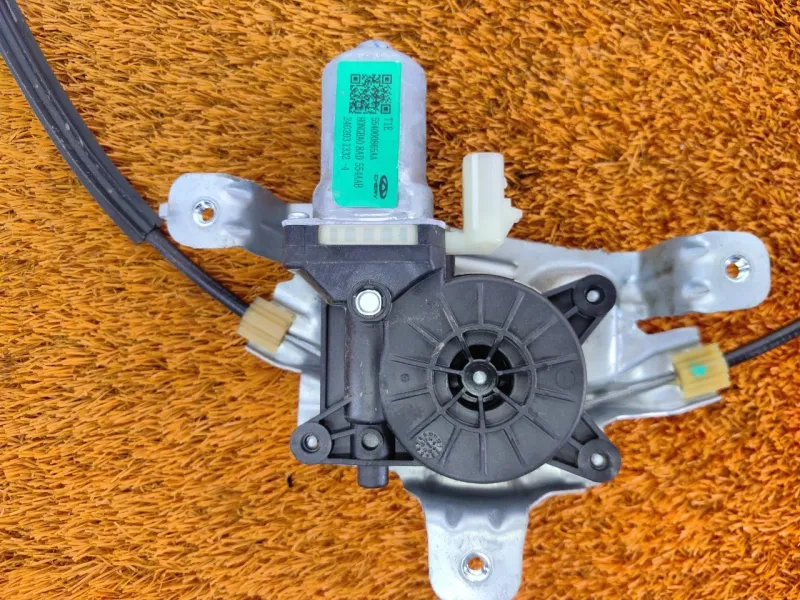 Стеклоподъемник