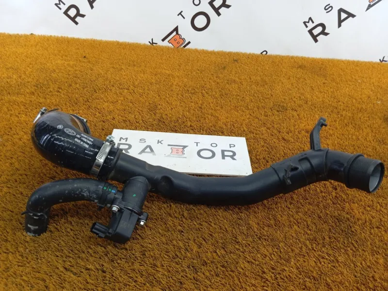 Патрубок интеркулера