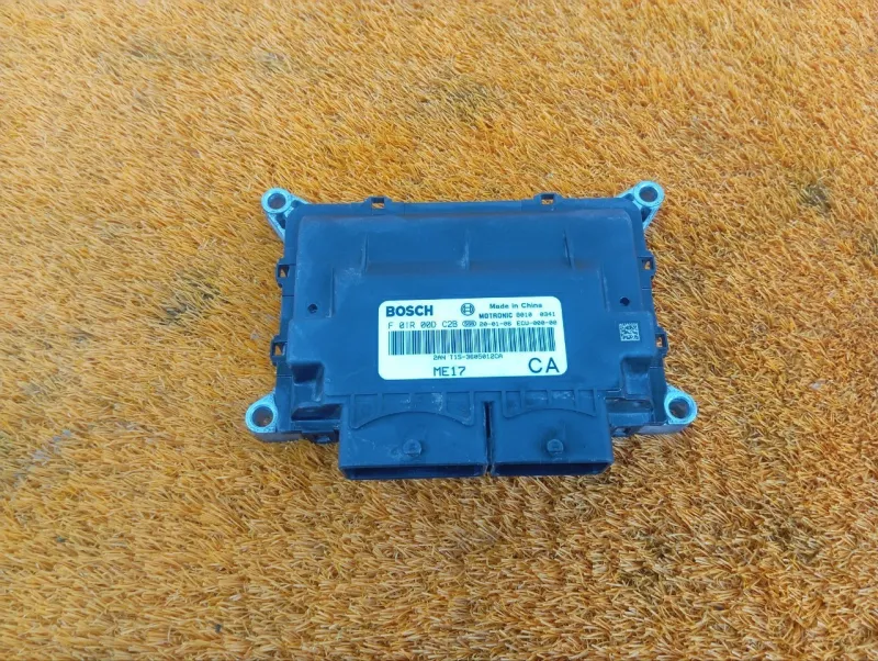 Блок управления двигателем