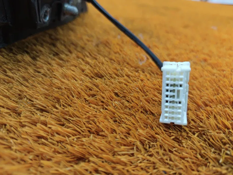 Зеркало боковое