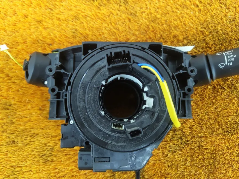 Подрулевой переключатель