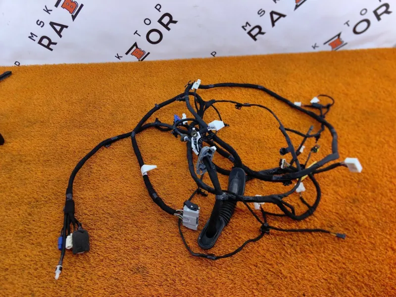 Проводка потолка