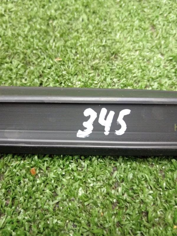 Уплотнитель стекла двери