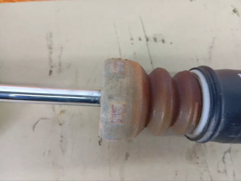 Амортизатор подвески