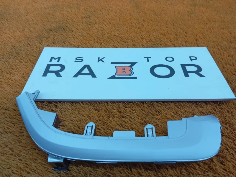 Накладка на торпедо