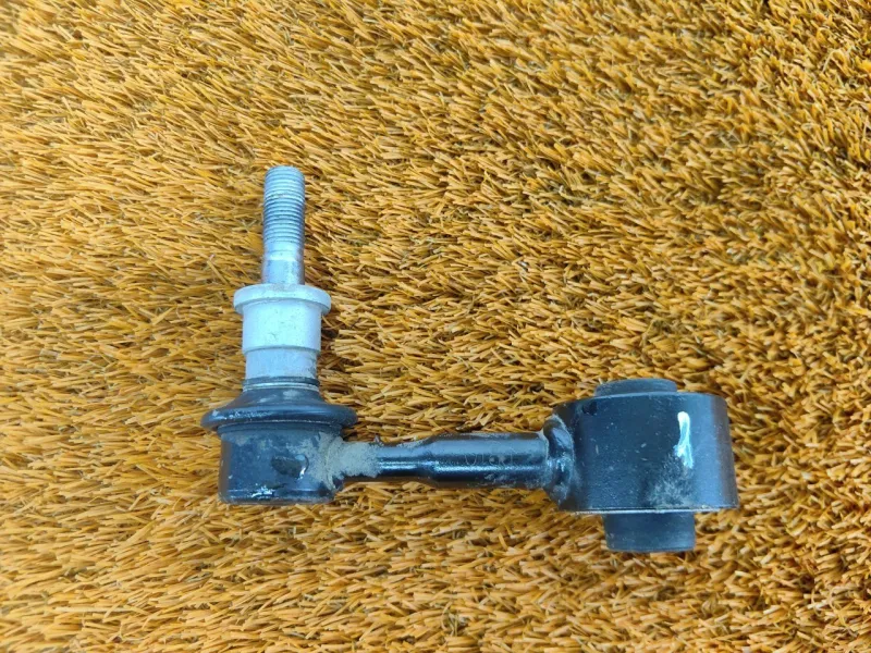 Стойка стабилизатора