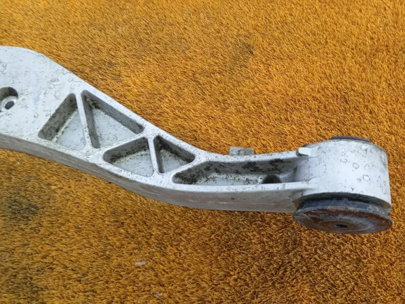 Кронштейн редуктора