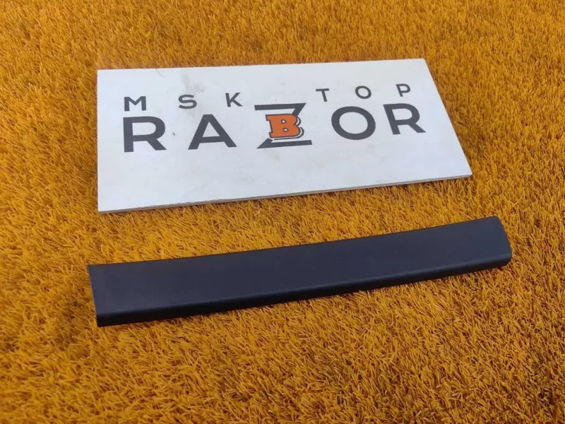 Молдинг двери