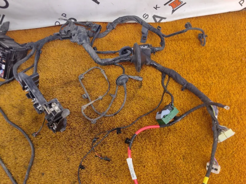 Проводка подкапотная