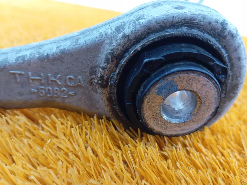 Рычаг подвески