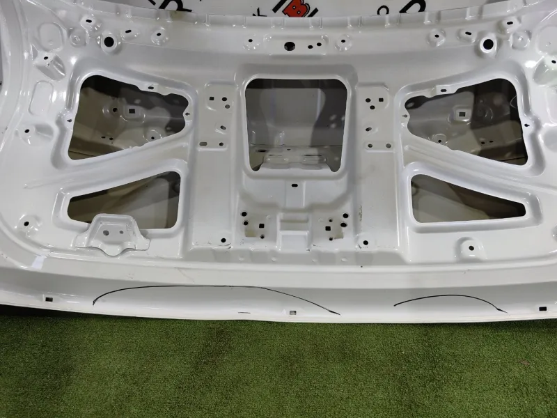 Крышка багажника