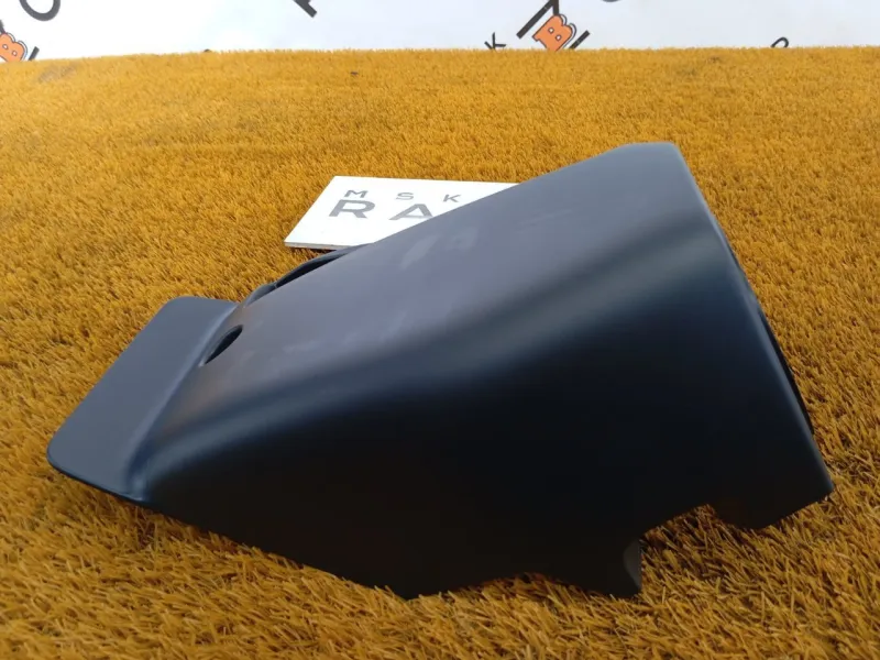 Кожух рулевой колонки