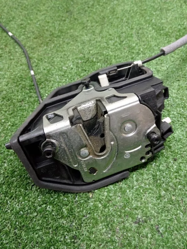 Замок двери