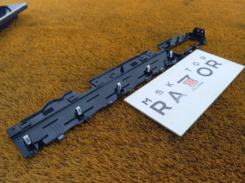 Накладка на торпедо