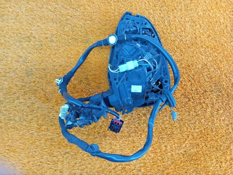 Зеркало боковое