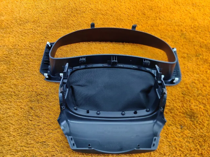 Накладка на панель приборов