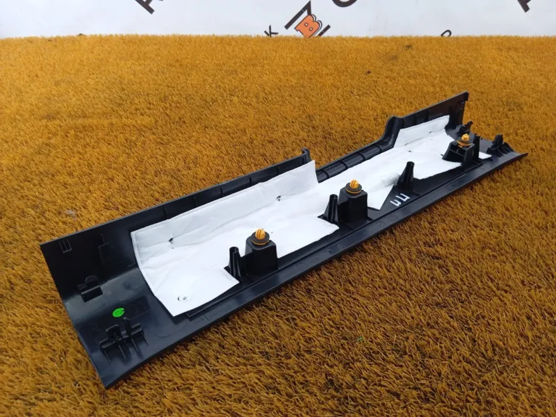 Накладка порога внутренняя