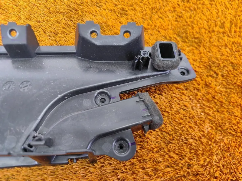 Дефлектор воздушный