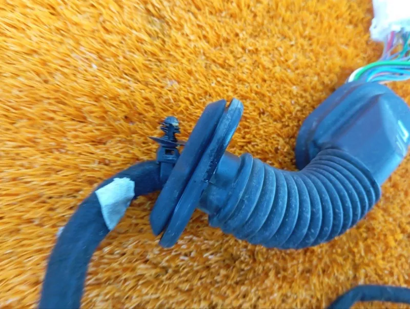 Проводка двери