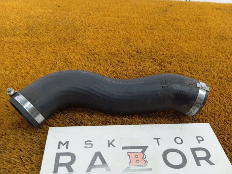 Патрубок интеркулера