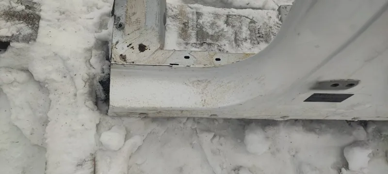 Порог с центральной стойкой