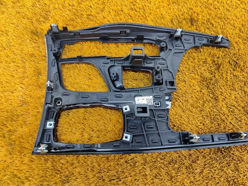 Накладка консоли