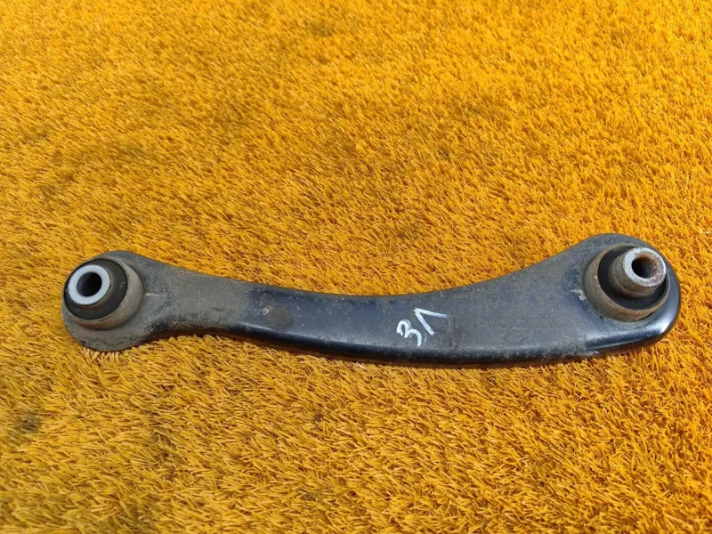 Рычаг подвески