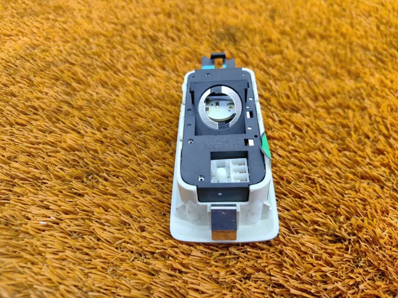 Плафон салона