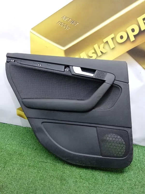 Обшивка двери Audi A3 2005 8P4867303P 8P, задняя левая