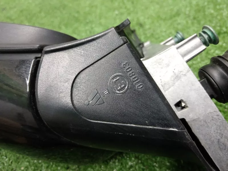 Зеркало боковое