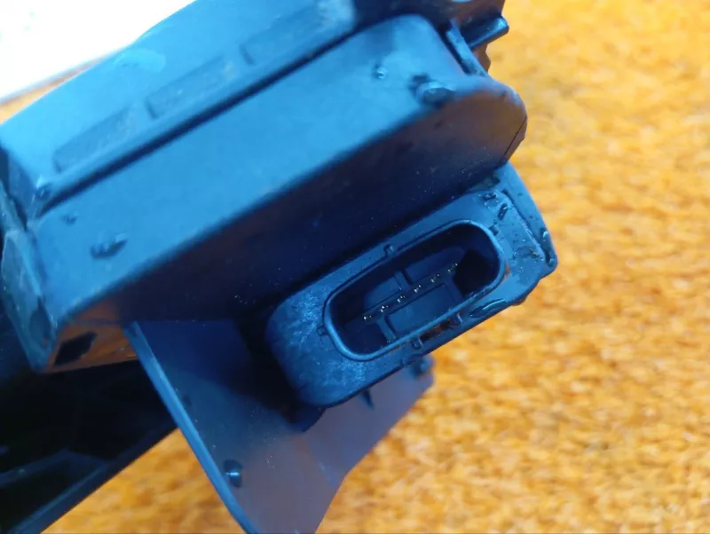 Педаль газа