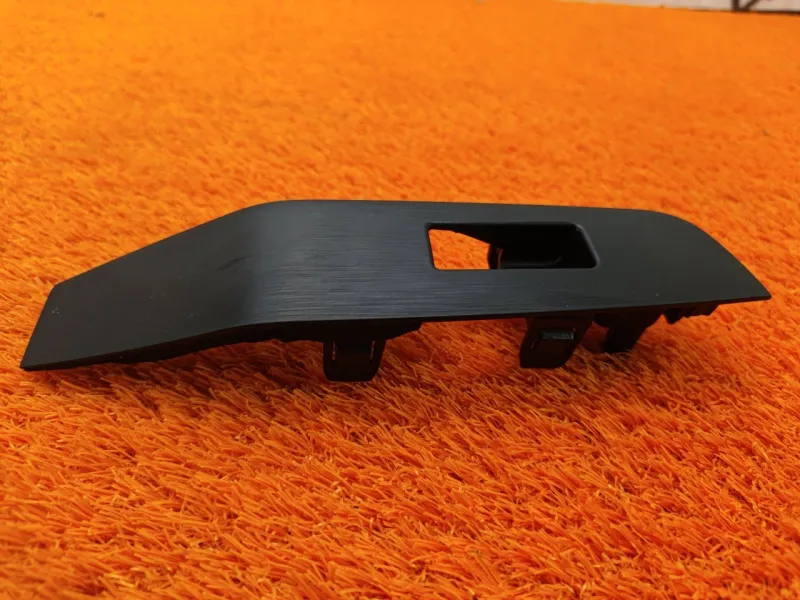 Молдинг двери