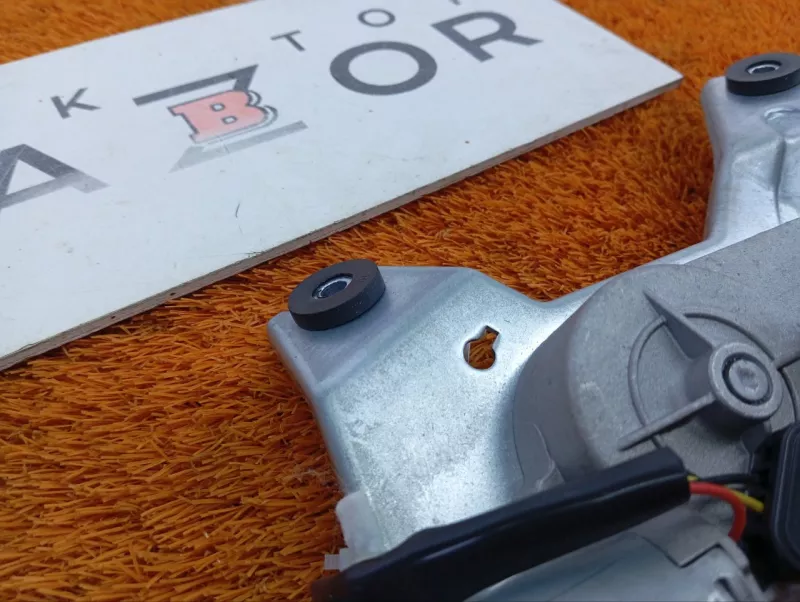 Моторчик стеклоочистителя