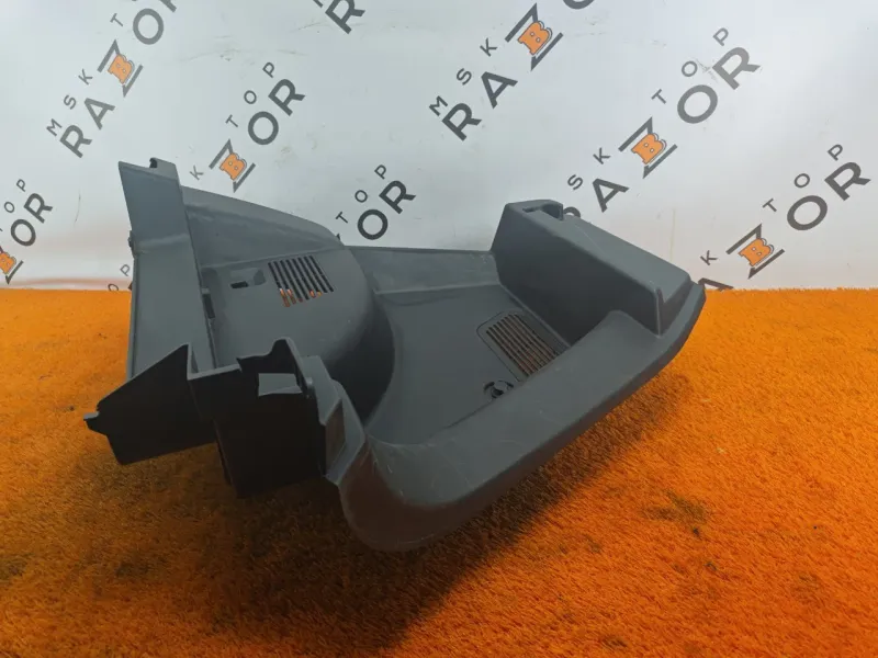 Обшивка багажника