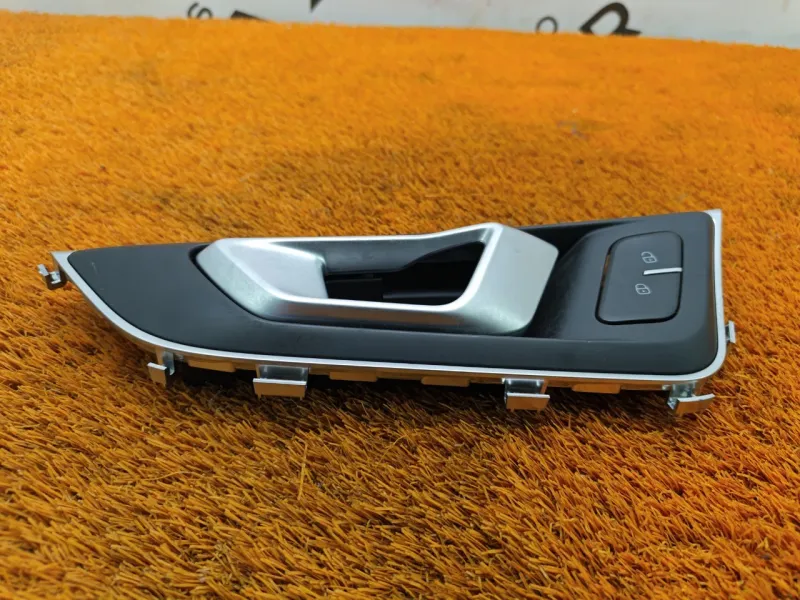 Ручка двери внутренняя