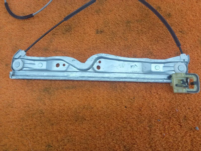 Стеклоподъемник