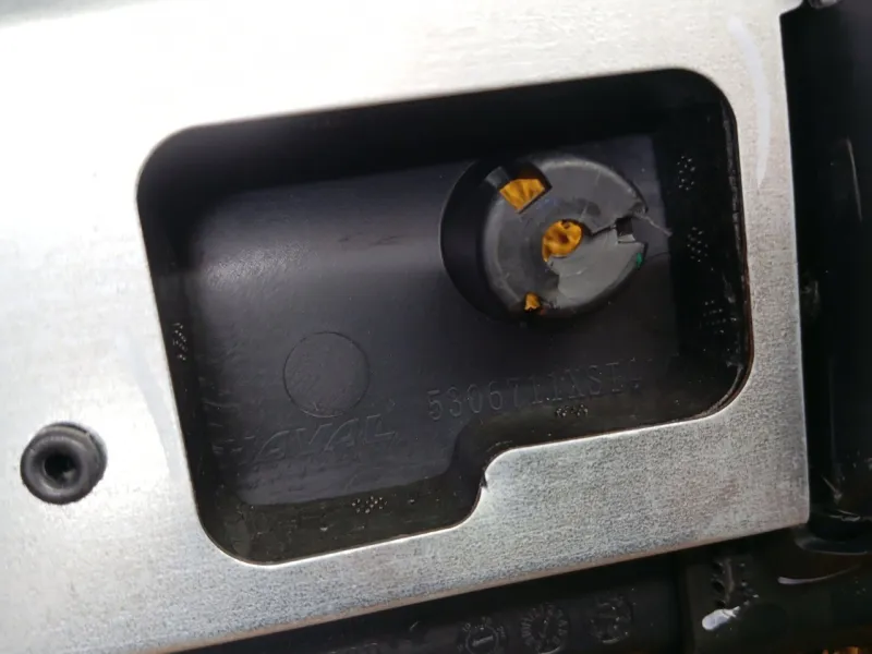 Кожух рулевой колонки