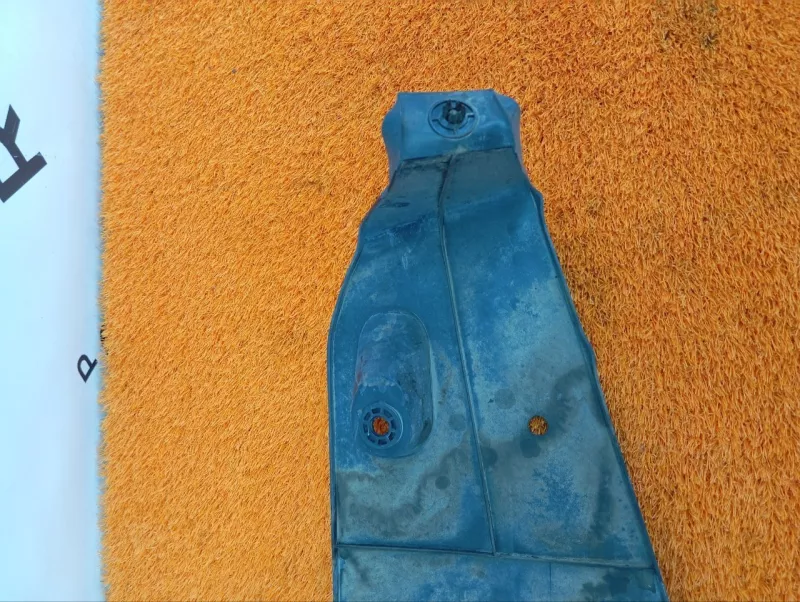 Защита днища кузова