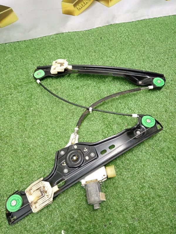 Стеклоподъемник BMW 3-Series 2005 51337140587 E90, передний правый