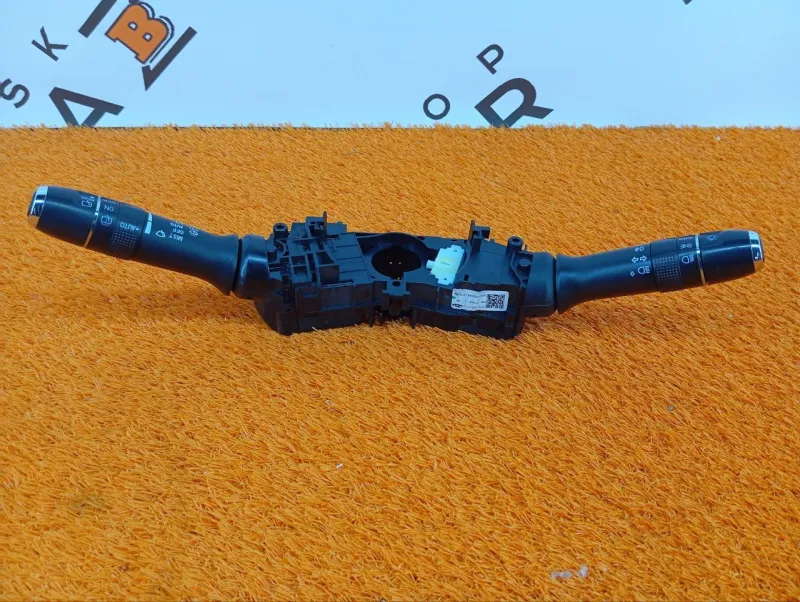 Подрулевой переключатель