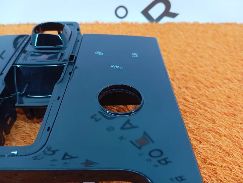 Накладка центральной консоли