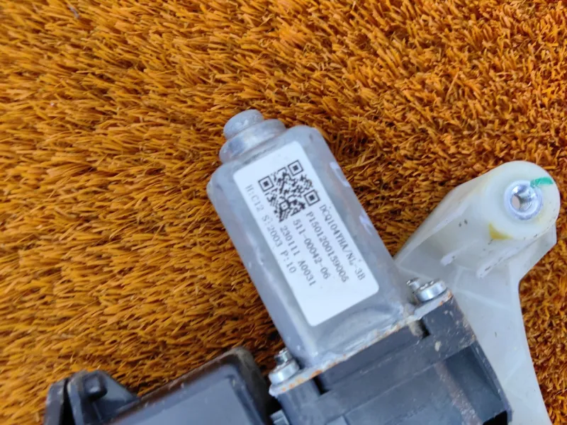 Стеклоподъемник