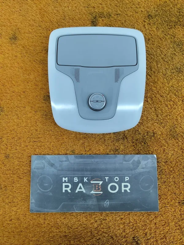 Плафон салона